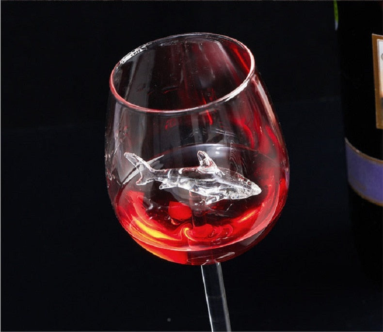Creative Built-in Shark Wine Glass New Design Goblet Whiskey Glass Dinner Decorate Handmade Crystal For Party Flutes Glass