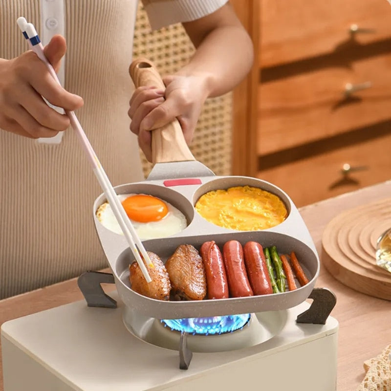 Four Hole Fried Egg Frying Pan Non-stick Surface Breakfast Egg Burger Pan Easy To Clean Convenient Practical Kitchen Tools