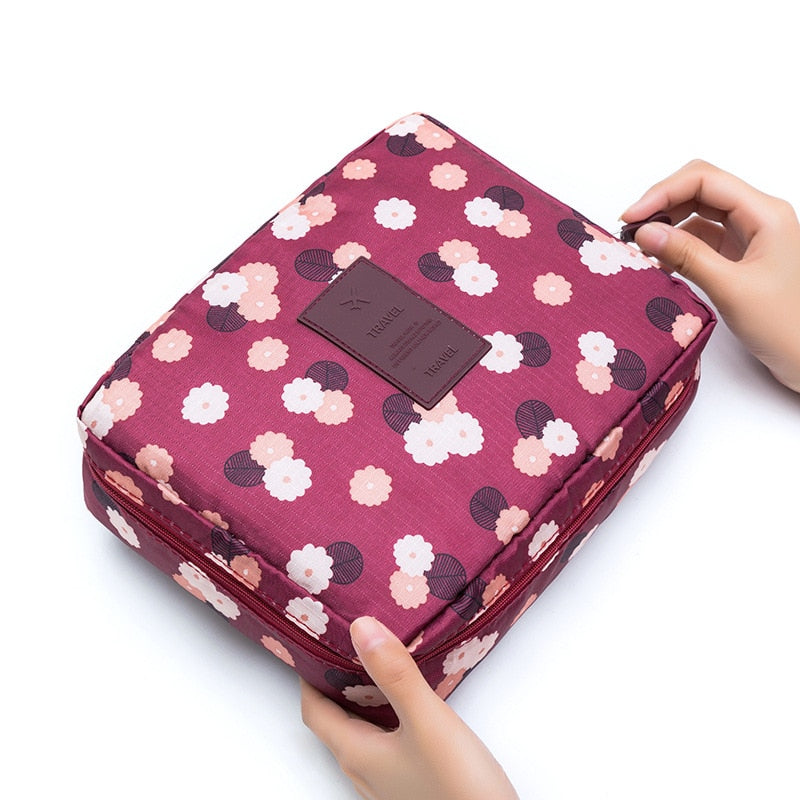 Outdoor Girl Cosmetic Bag Makeup Bag Women Toiletries Organizer Waterproof Storage for Cosametics Fashion Make up Pouch Case