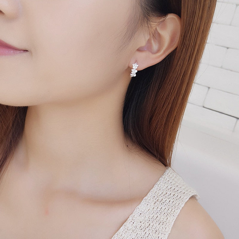 NEHZY 925 silver needle new women's fashion high quality jewelry crystal zircon flower type three five-leaf flower earrings