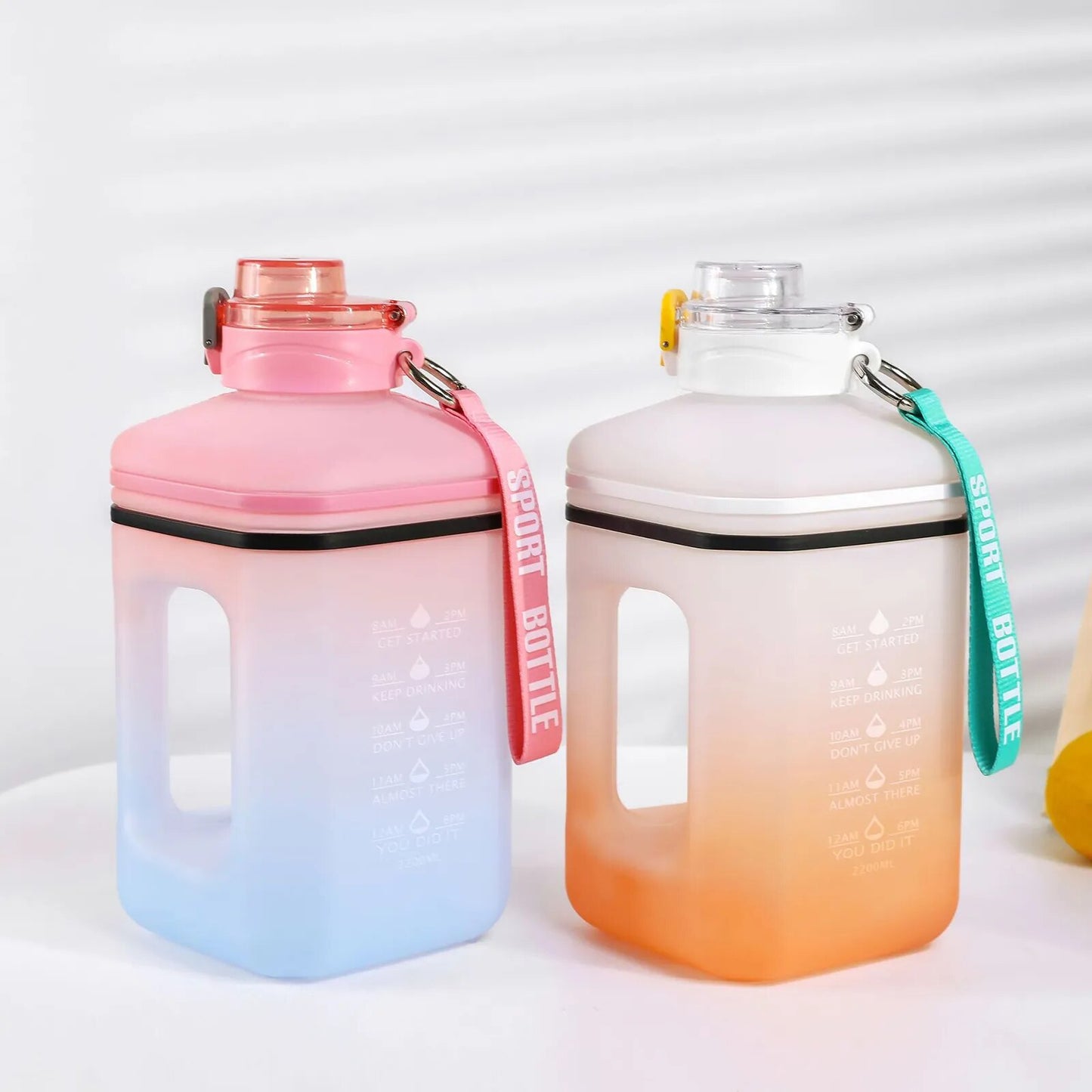 2.2 Liter Water Bottle Large Capacity Gradient Color Water Kettle Drinking Beverage Water Cup Sport Drinking Water Bottle