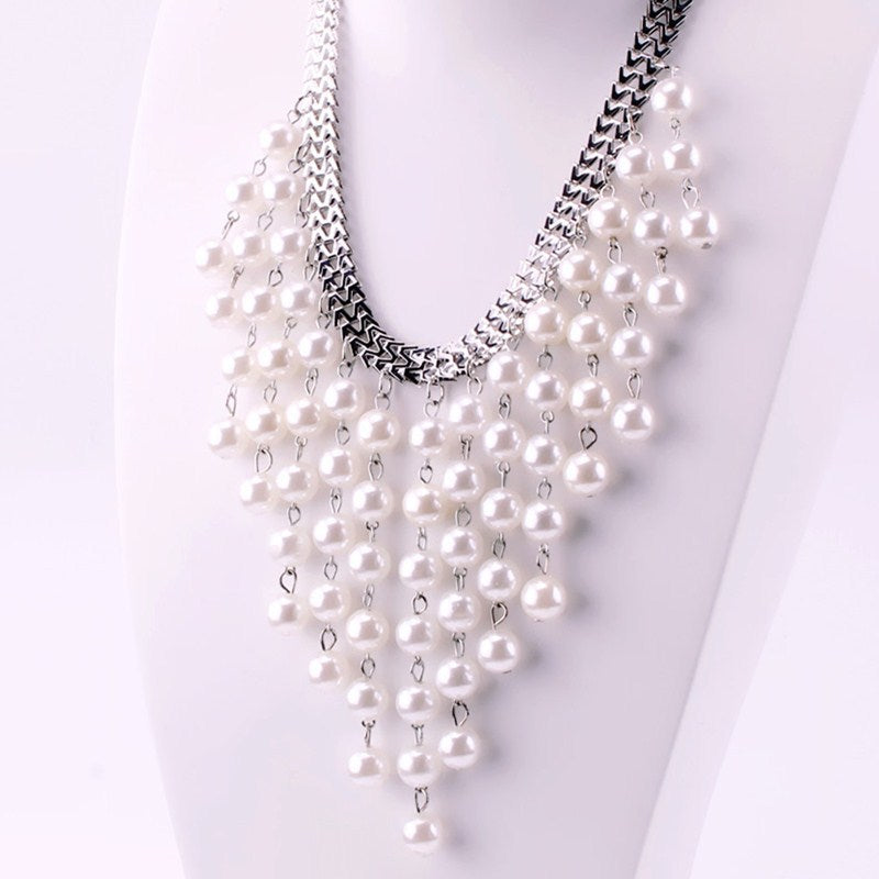 2021 Fashionable Women's Jewelry Neck Pendant Female Imitation Pearl Necklace Aesthetic Bead Necklace Jewelry Gifts for Women