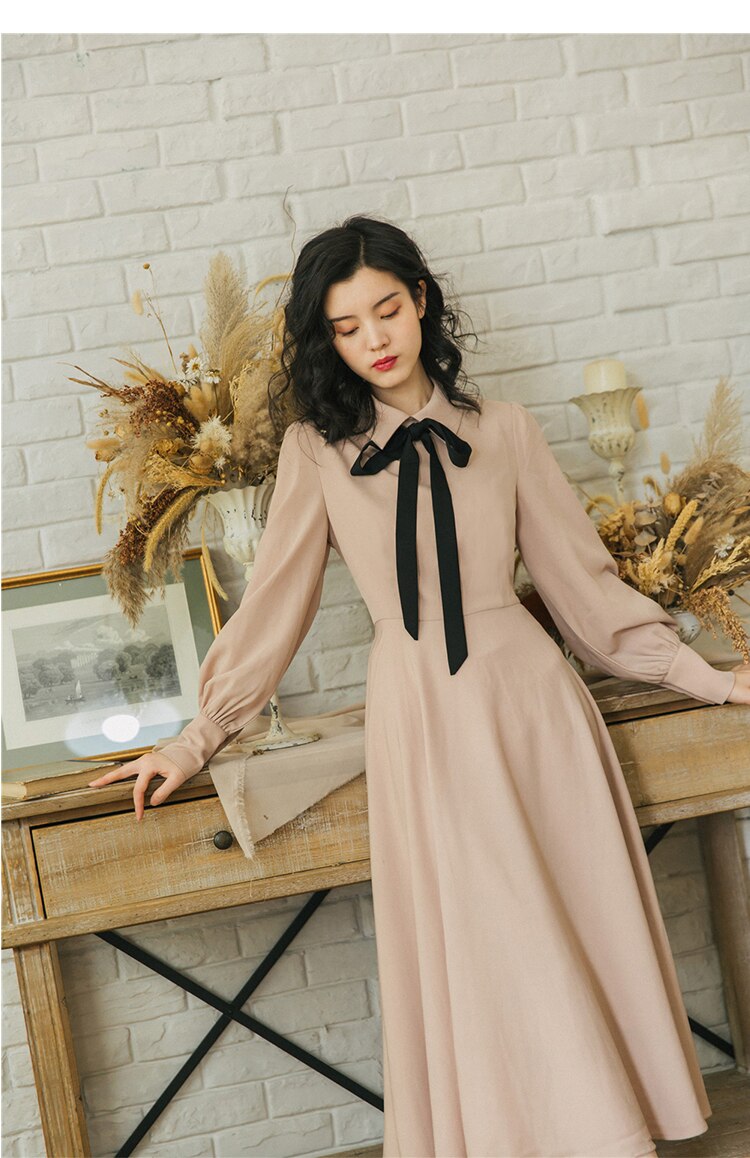 2019 new fashion women&#39;s dresses Spring French retro slim waist basic dress