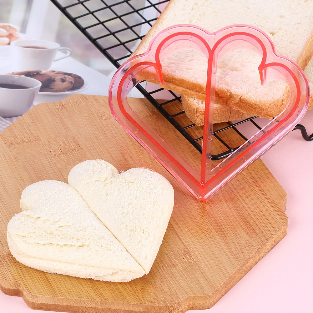 Home Kitchen Sandwich Bread Biscuit Cutting Dies Mold Cute Cartoon Animal DIY Jigsaw Puzzle Children Breakfast Bento Baking Tool