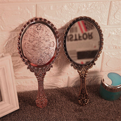 Retro Carved Makeup Mirror Portable Handheld Makeup Vanity Mirror Hand Mirror SPA Salon Compact Mirror Women Cosmetic Mirrors