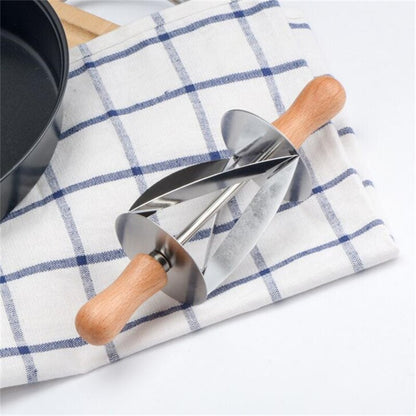 Stainless Steel Rolling Cutter Kitchen Baking Making Croissant Cake Decorating Tools Croissant Bread Wheel Dough Pastry Knife