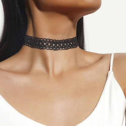 Korean Fashion Velvet Choker Necklace for Women Vintage Sexy Lace Necklace with Pendants Gothic Girl Neck Jewelry Accessories