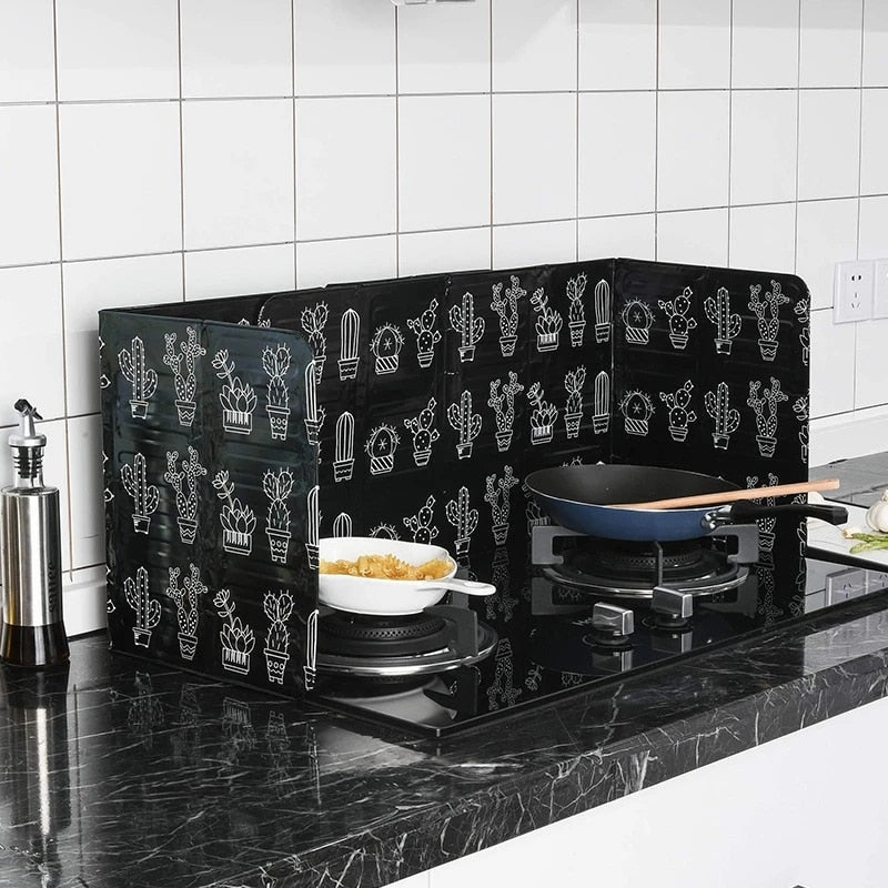 Foldable Kitchen Gas Stove Baffle Plate Board Aluminum Oil Splash-proof Protection Screen Gas Stove Kichen Accessories