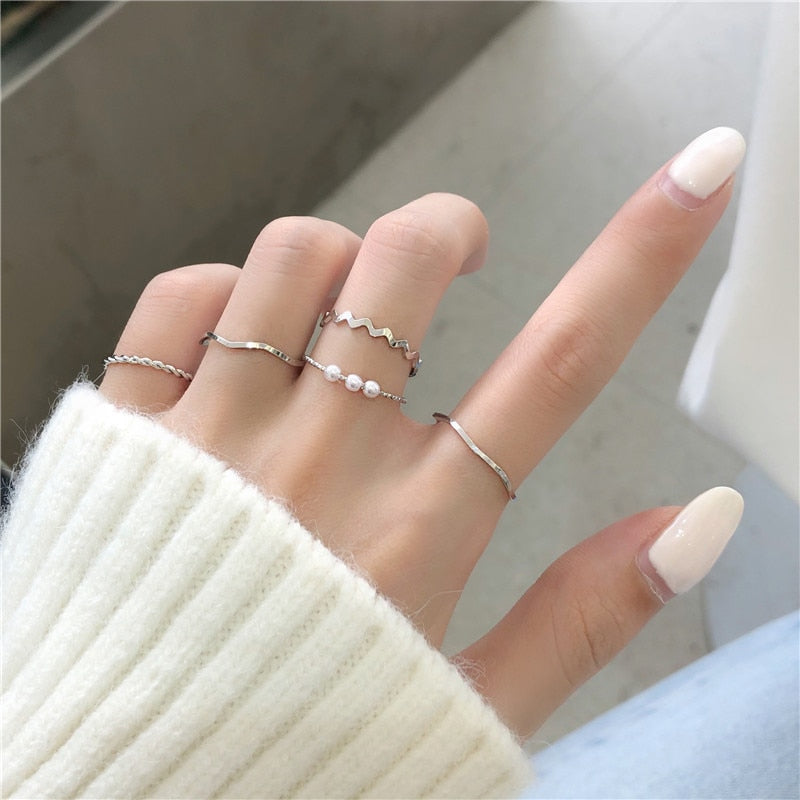 Trendy Butterfly Metal Punk Rings Set for Women Girls Party Jewelry Gifts Fashion Accessories Buckle Female Index Finger Ring