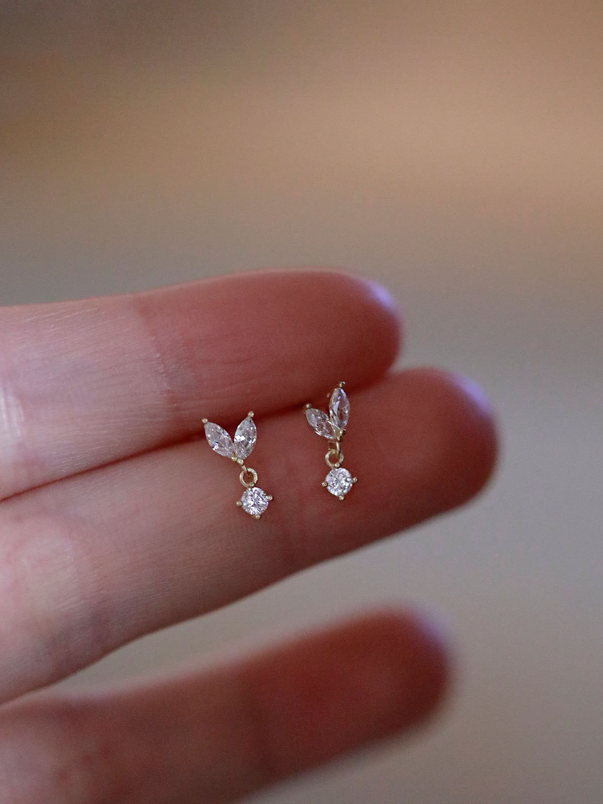 925 Silver Needle Simple Shiny Zircon Earrings Gold Plating Jewelry Crystal Stud Earrings Women