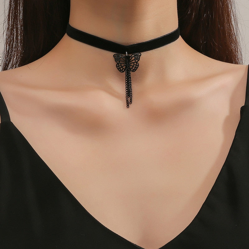 Korean Fashion Velvet Choker Necklace for Women Vintage Sexy Lace Necklace with Pendants Gothic Girl Neck Jewelry Accessories