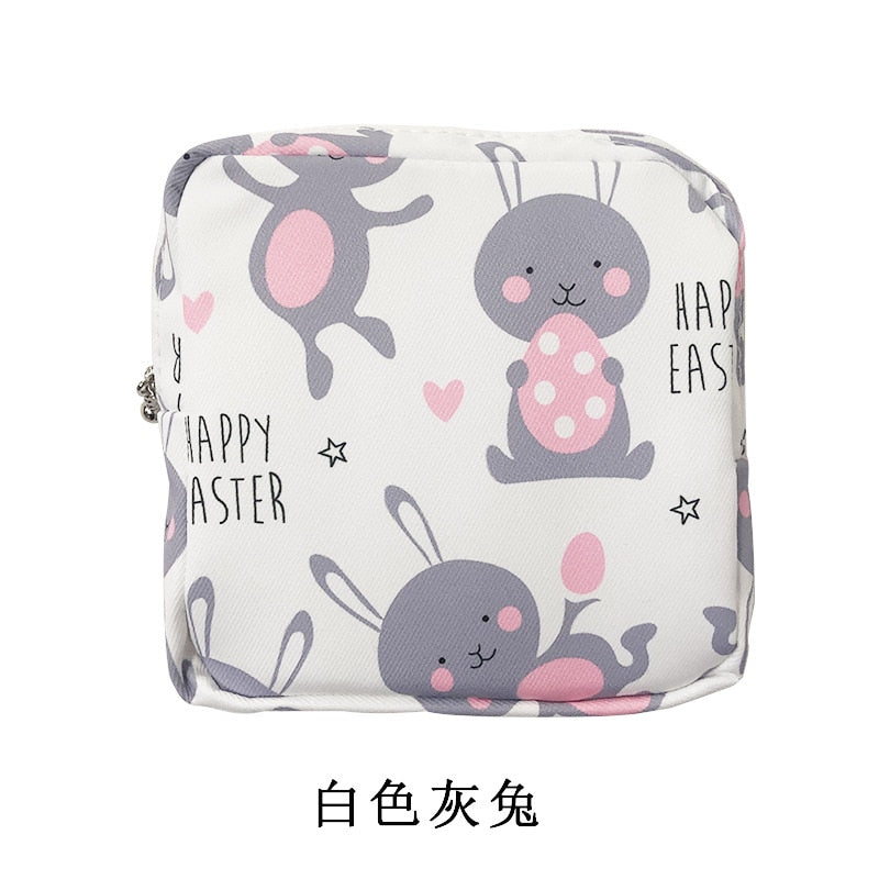 Women Girls Kawaii Cosmetic Makeup Tampon Bear Napkin Pouch Storage Bag Coin Purse Sanitary Pads Bag Mini Data Cables Organizer