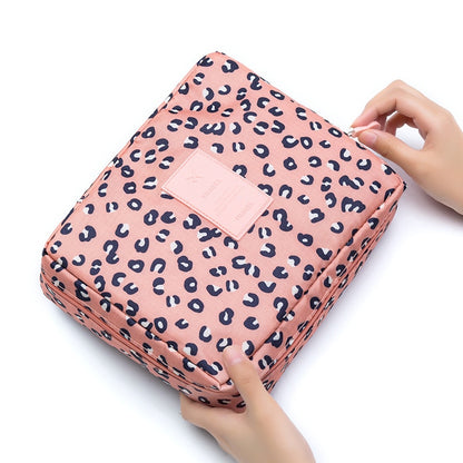 Outdoor Girl Cosmetic Bag Makeup Bag Women Toiletries Organizer Waterproof  Storage   for  Cosametics Fashion Make up Pouch Case