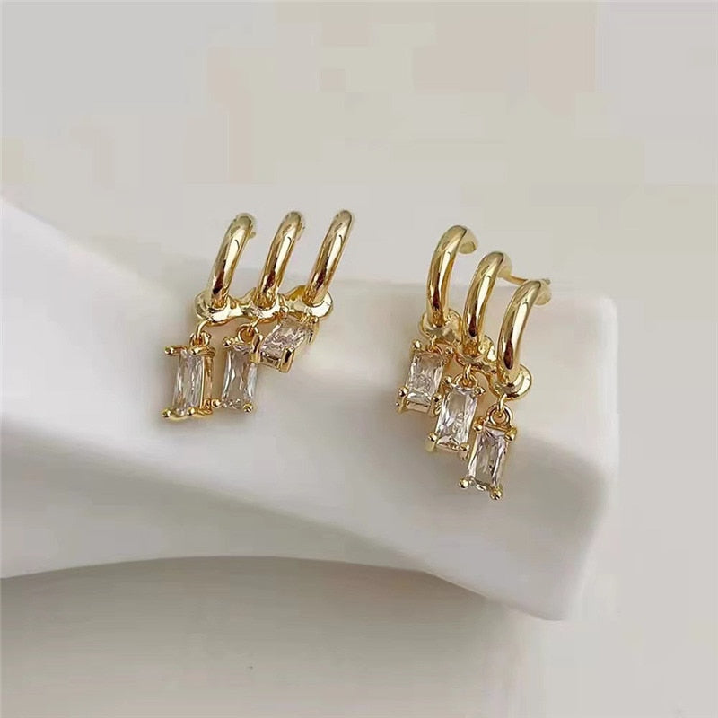 LATS 2022 New Design Irregular U-shaped Gold Color Earrings for Woman Korean Crystal Fashion Jewelry Unusual Accessories Girls