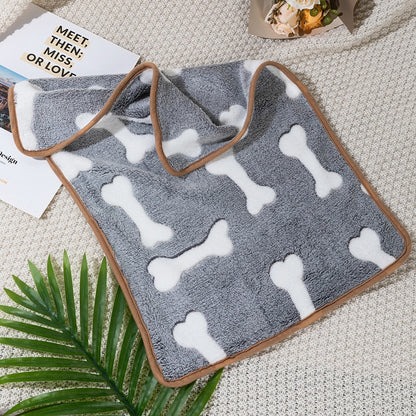 Warm Soft Pet Dog Blanket Mat Plush Thin Pet Sleeping Blanket for Dogs Cats Warm Breathable Cat Cover Blanket Pet Supplies