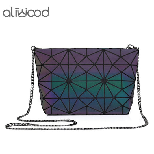 Aliwood Brands Luminous Geometric Women bags Chain Shoulder Bags Clutches Travel Cases Makeup Holographic Female Messenger Bags