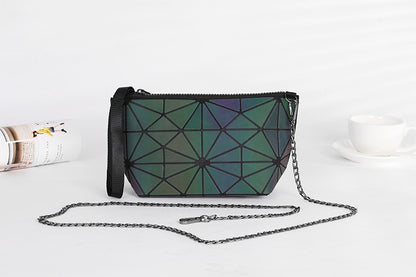 Aliwood Brands Luminous Geometric Women bags Chain Shoulder Bags Clutches Travel Cases Makeup Holographic Female Messenger Bags