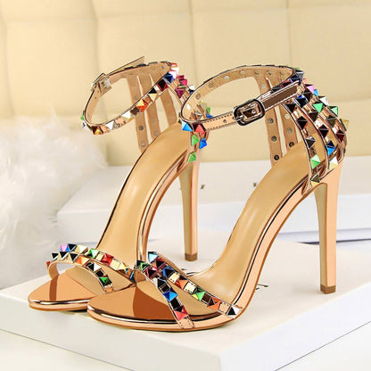 2023 Women 11cm High Heels Heels Rivets Studded Sandals Lady Sandles Stiletto Glossy Pumps Stripper Summer Fetish Strappy Shoes