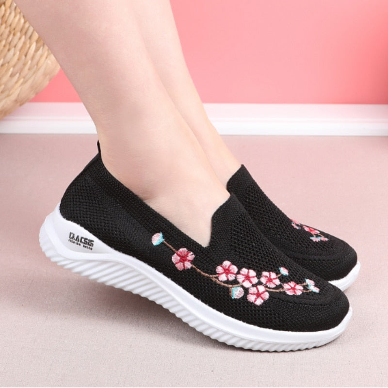 Women Sneakers Mesh Breathable Floral Comfort Mother Shoes Soft Solid Color Fashion Female Footwear Lightweight Shoes for Women