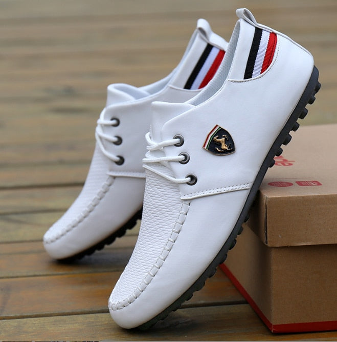White Vulcanized Sneakers Boys Cheap Flat Comfortable Shoes Men Autumn Spring 2022 Sneakers Sapatenis Masculino chaussures